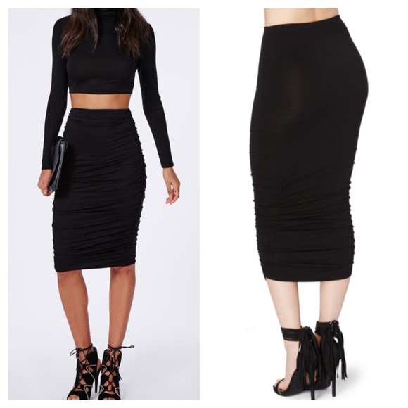 Ruched midi skirt ONLy size small left - Picture 3 of 3