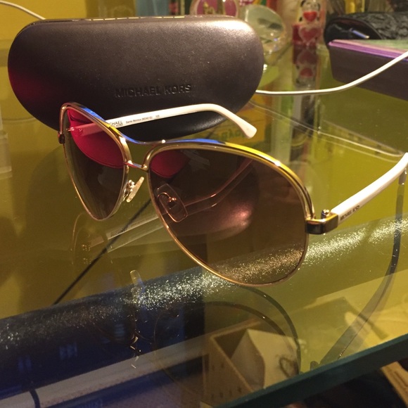 Michael Kors Sunglasses - Picture 2 of 3