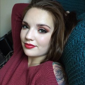 Meet your Posher, Marissa