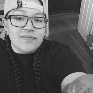 Meet your Posher, Loreena