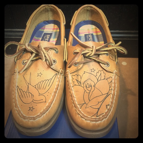 Custom design Sperry's - Picture 1 of 4