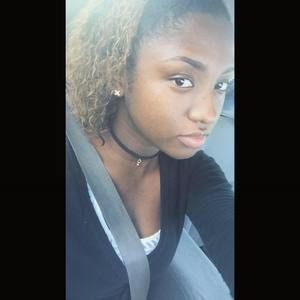 Meet your Posher, Pascale