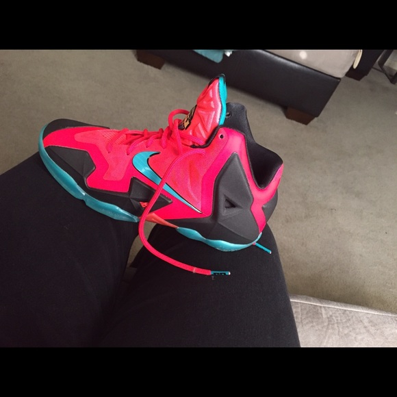 Lebron Hero Collection