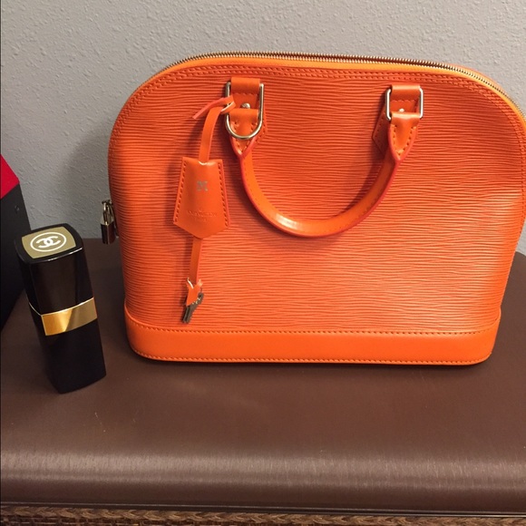 Orange Lv Alma size MM