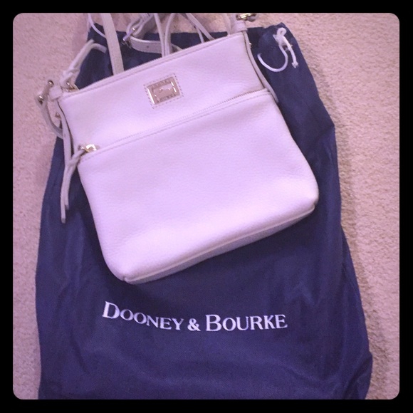 White cross body bag Dooney & bourke