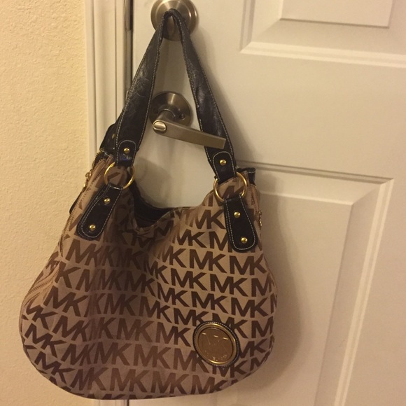 Beautiful Michael kors purse
