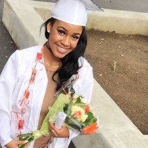 Meet your Posher, Ahsante