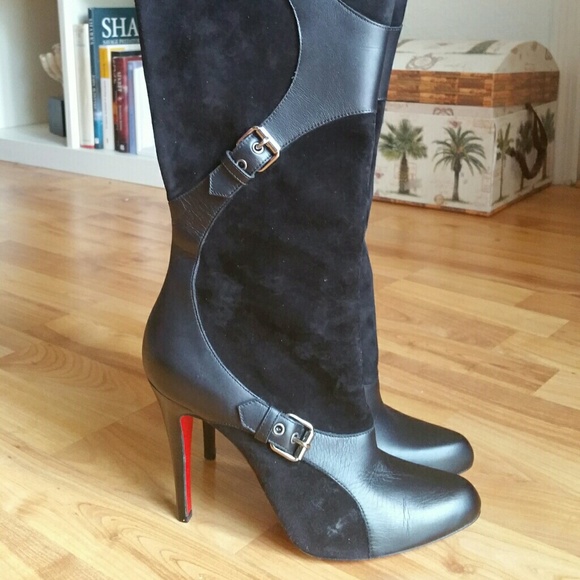 $1895 CHRISTIAN LOUBOUTIN BLACK BOOTS 38 8 - Picture 2 of 4