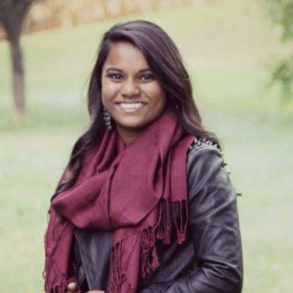 Meet your Posher, Adria - Picture 1 of 1