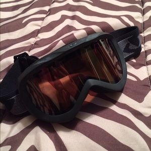 Snowboarding goggles