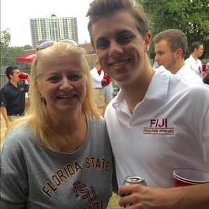 Meet your Posher, Marybeth