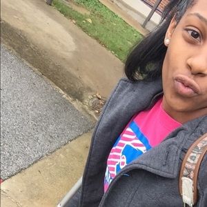 Meet your Posher, Destiny