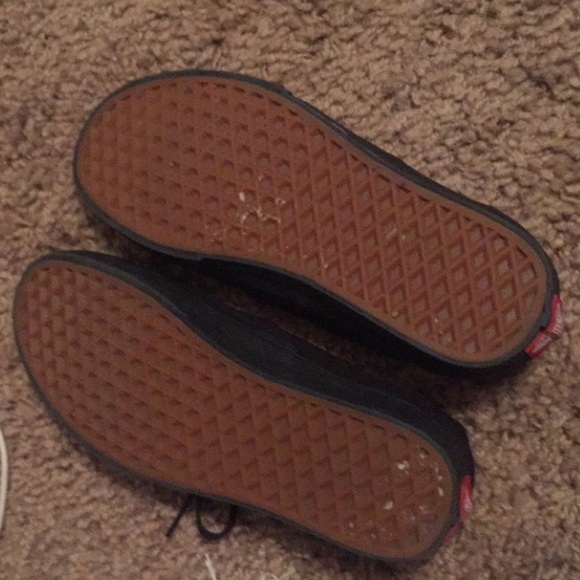 Vans - Picture 2 of 3