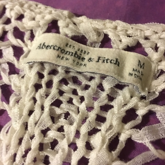 Abercrombie & Fitch top - Picture 2 of 3