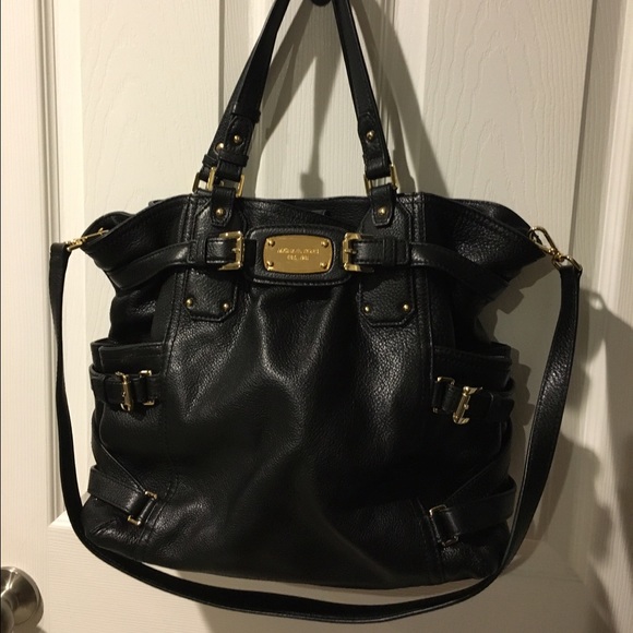 MICHAEL Michael Kors Handbags - Michael Kors leather convertible tote