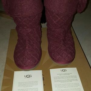 Size 9 Cardy uggs worn 2-3 times