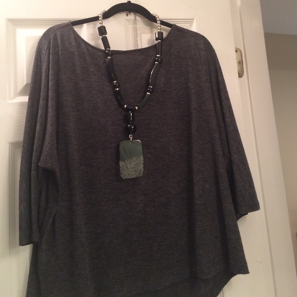 Statement necklace