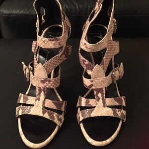 Giuseppe zanotti snakeskin heels