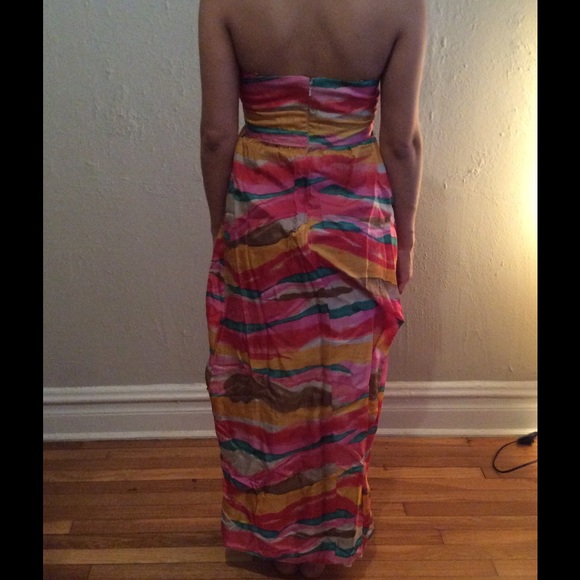 Strapless dress - Picture 2 of 3