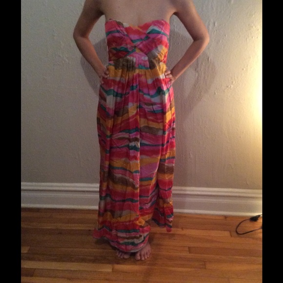 Strapless dress - Picture 3 of 3