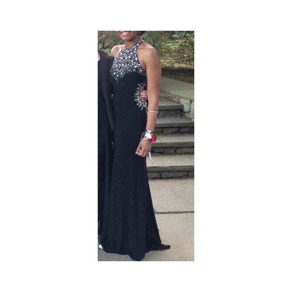 Prom dress / gown dress