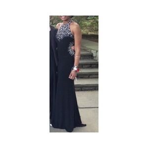 Prom dress / gown dress