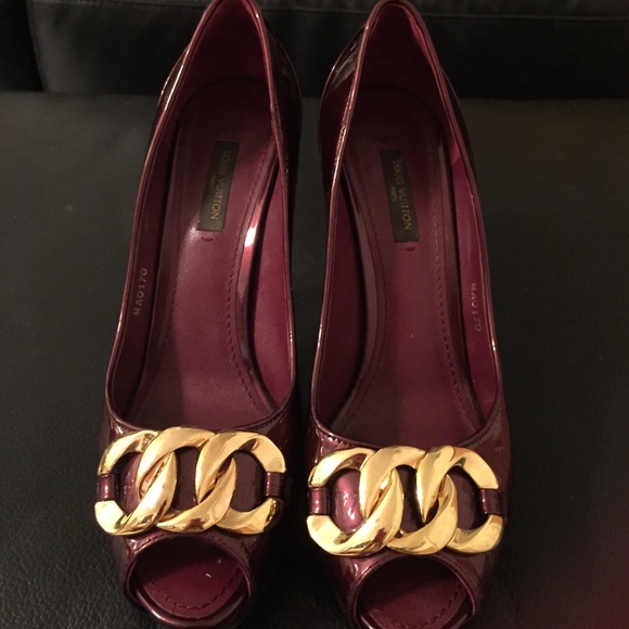 Louis Vuitton heels - Picture 1 of 4
