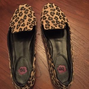 Leopard print flats
