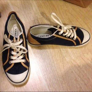 ♡SOLD♡ Coach shoes
