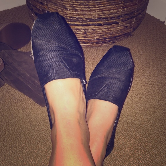 Black Toms