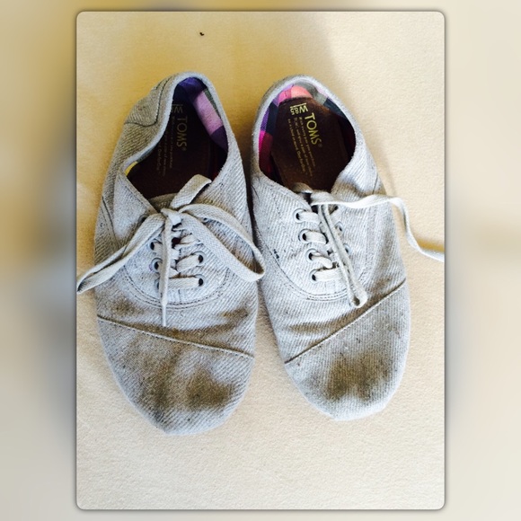 Grey TOMS.