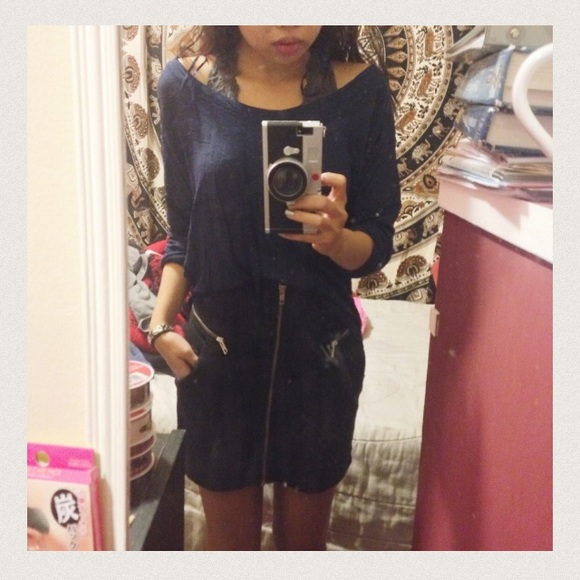 Navy cropped soft shirt