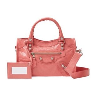 Meet your Posher, May