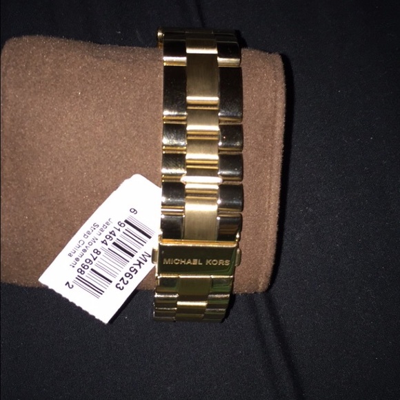 Brand-new gold Michael Kors watch