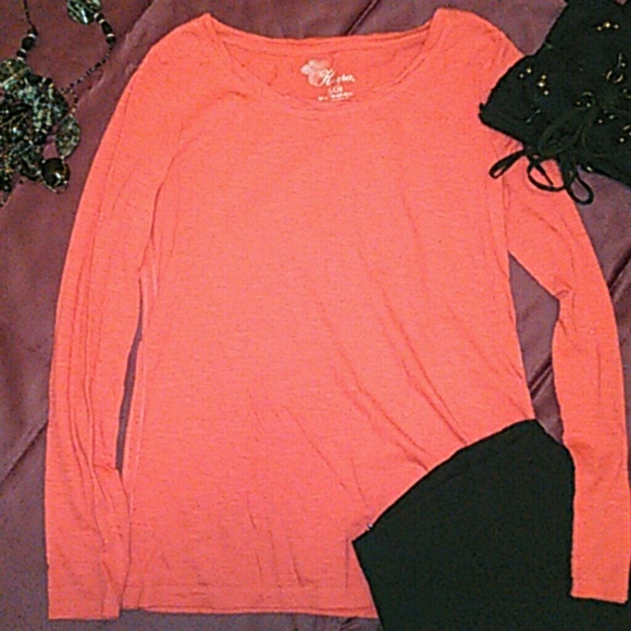 Salmon long sleeve - Picture 3 of 4