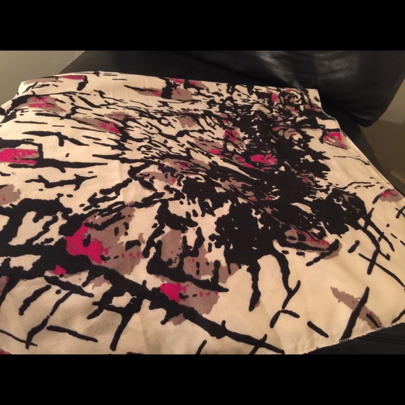 Designer scarf - Picture 2 of 3