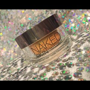 UD Loose Finishing Powder