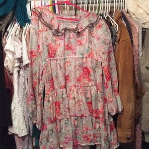 Cute floral dress, amazing with tights and boots!