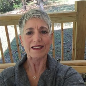 Meet your Posher, Robin