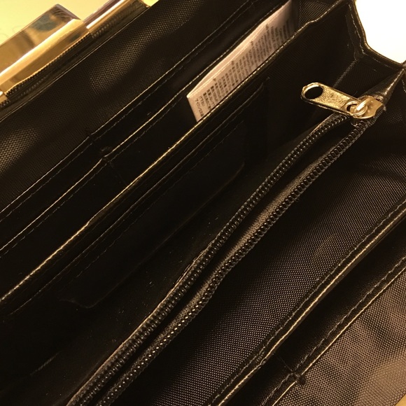 Wallet - Picture 4 of 4