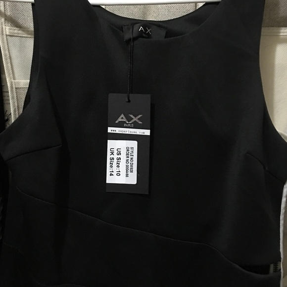 Dress - Picture 2 of 4
