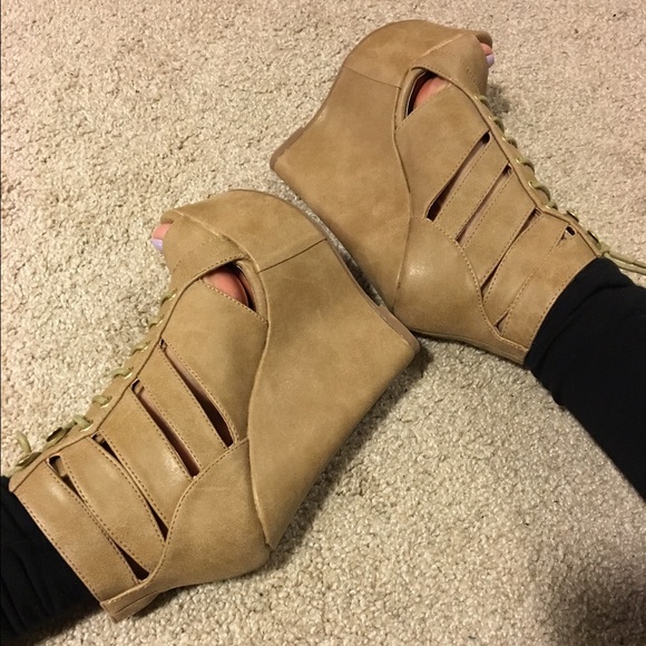 Wedge Heels 5.5