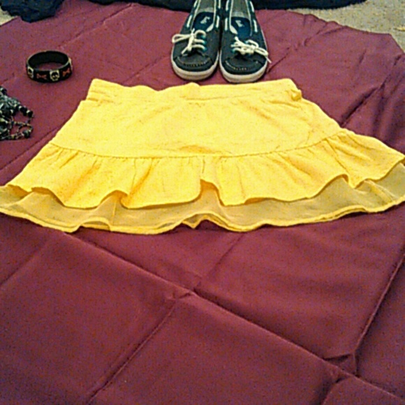 💙Yellow Skirt, so cute - Picture 2 of 4