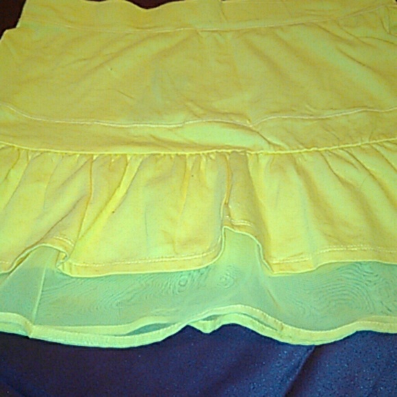 💙Yellow Skirt, so cute - Picture 4 of 4