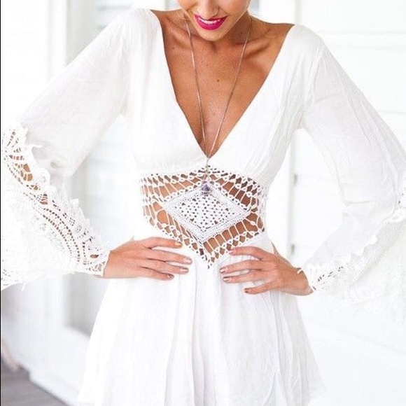 White jumper suite - Picture 2 of 3