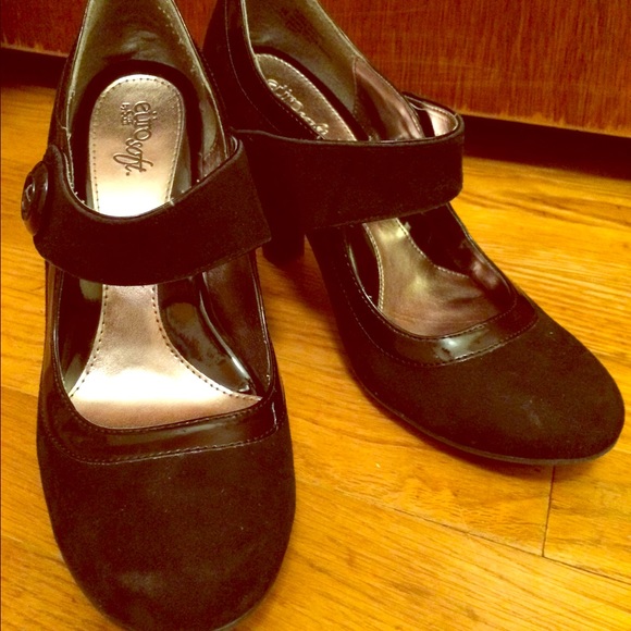 Black suede pumps