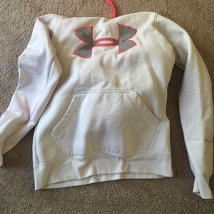 Under armor size extra small hoodie