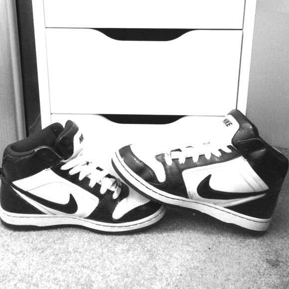 NIKE Dunk High-Tops RARE snake skin!