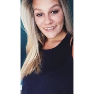 Meet your Posher, Joelle