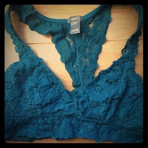 Arie lace bralette